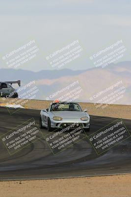 media/Jan-26-2025-SCCA SD (Sun) [[bcf61ed115]]/4-Women Novice/Session 1 (Lead-Follow)/